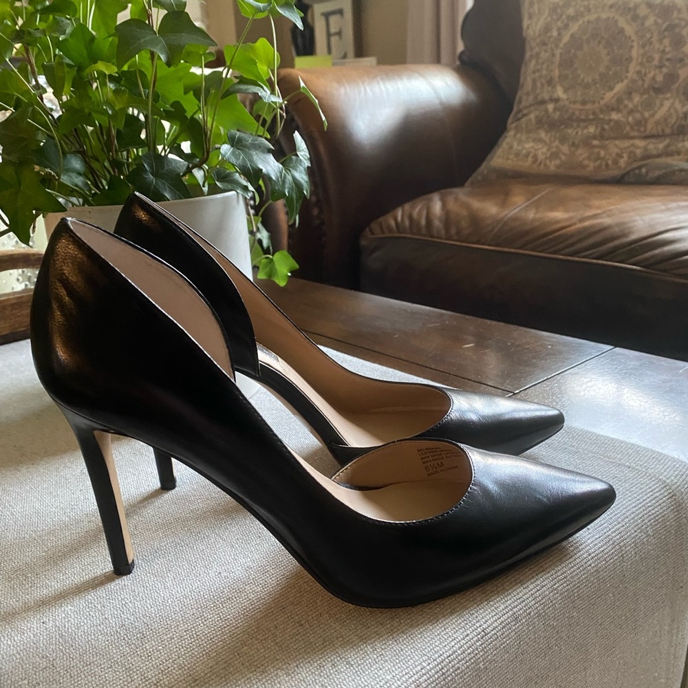 COPY - INC International Concepts black dress pumps